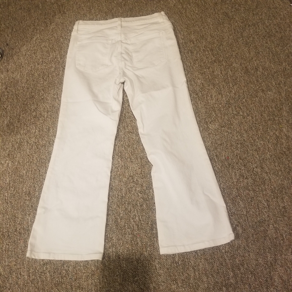 J. Crew Ashbury Flare  White Jeans Size 32P. NWOT - Picture 4 of 13
